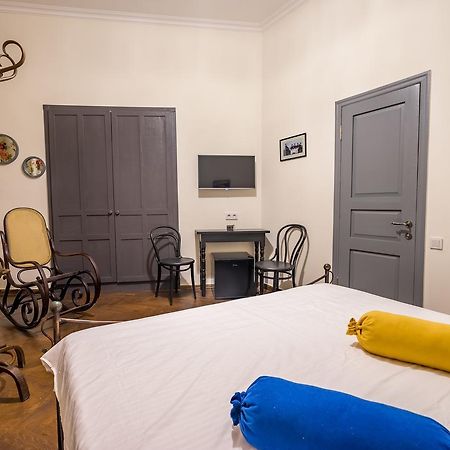 Doors Meidan Design Hotel 第比利斯 外观 照片