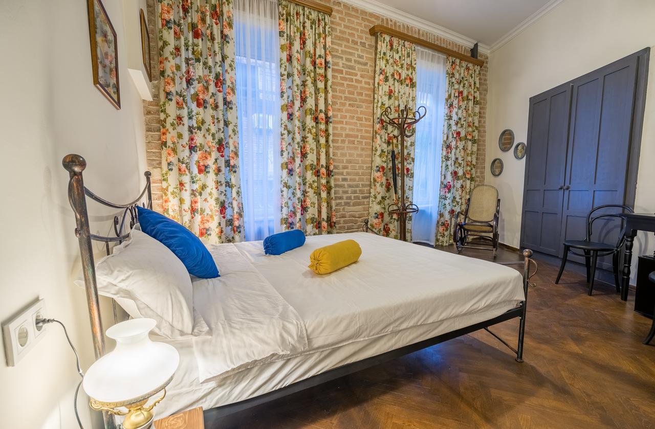 Doors Meidan Design Hotel 第比利斯 外观 照片
